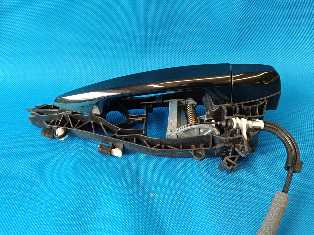 BMW X5 F15 2014 R XDRIVE 30 D 190KW HANDLE GUIDE LEFT REAR LACQUER 475