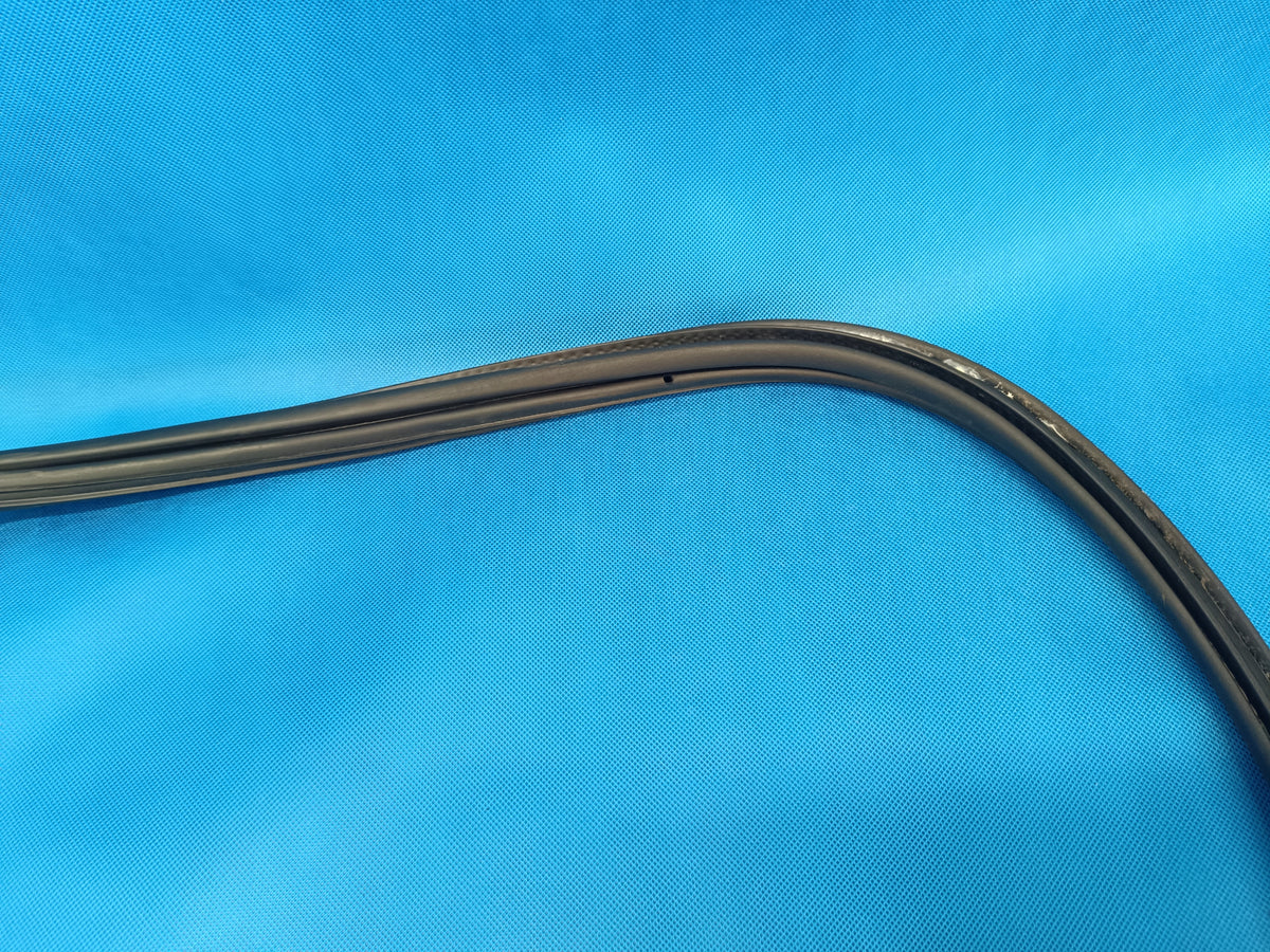 BMW X5 F15 2014 R XDRIVE 30 D 190KW TAILGATE SEAL 5176 7385847