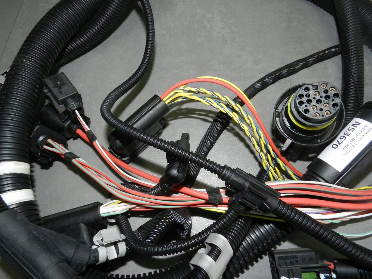 BMW X5 F15 3.0i WIRING HARNESS 8657950 7582968