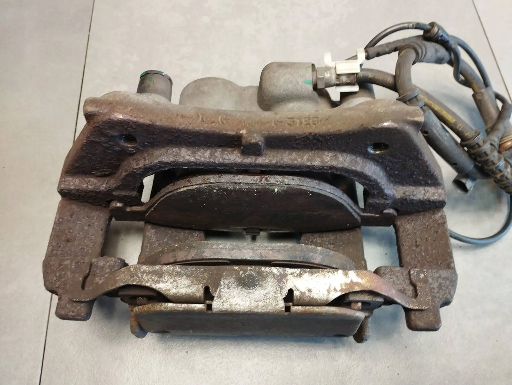 BMW X5 F15 4.4 V8 CLAMP LEFT FRONT 42/36/365