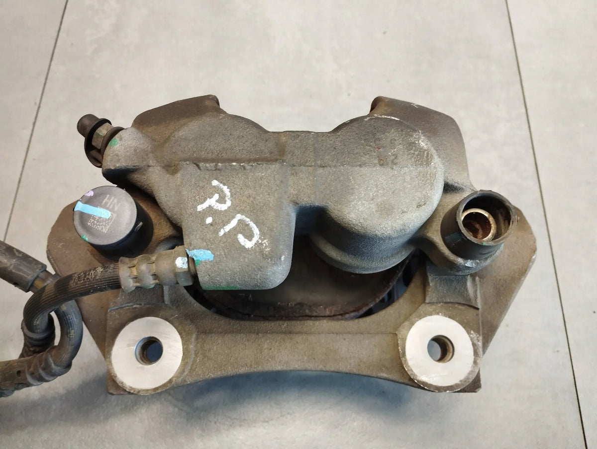 BMW X5 F15 CLAMP RIGHT FRONT 42/36/365