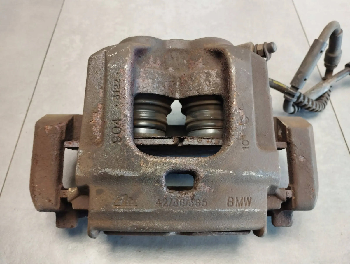 BMW X5 F15 CLAMP RIGHT FRONT 42/36/365