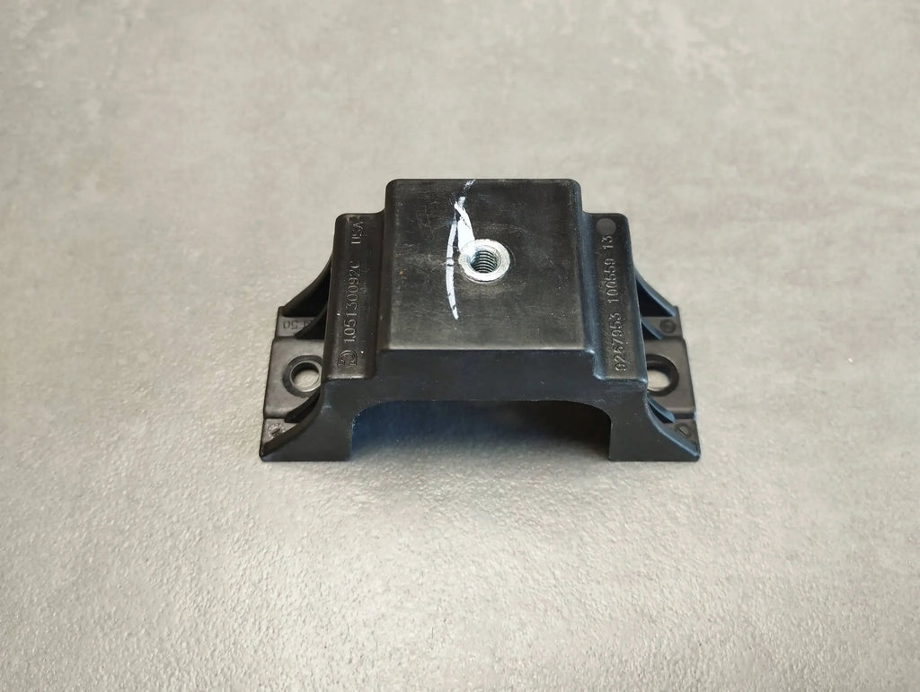 BMW X5 F15 CONSOLE MOUNT 9267953