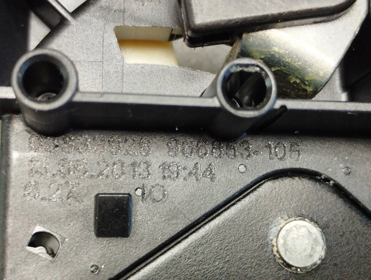 BMW X5 F15 FLAP LOCK REAR 51244817123
