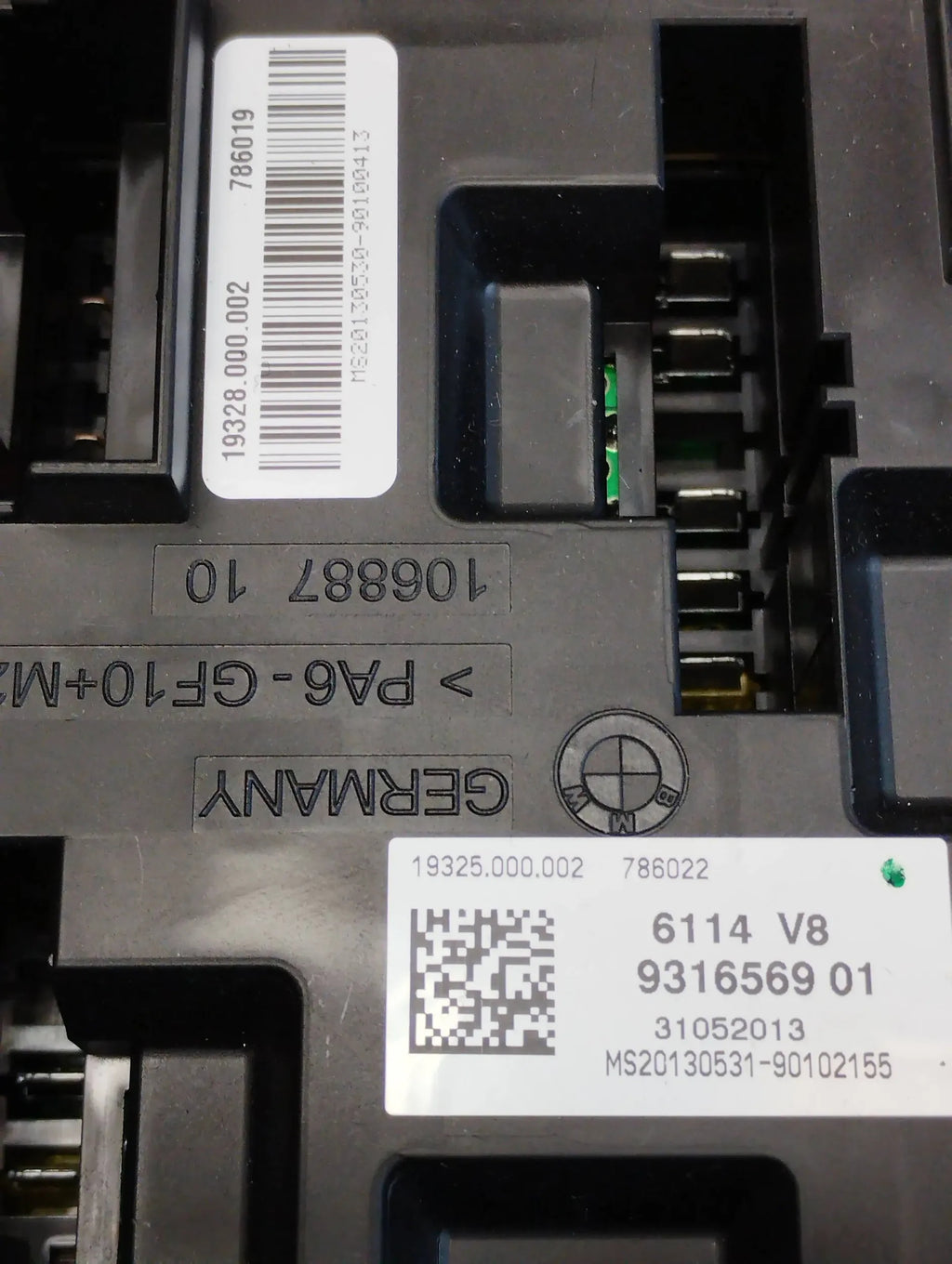 BMW X5 F15 FUSE BOX 9316569