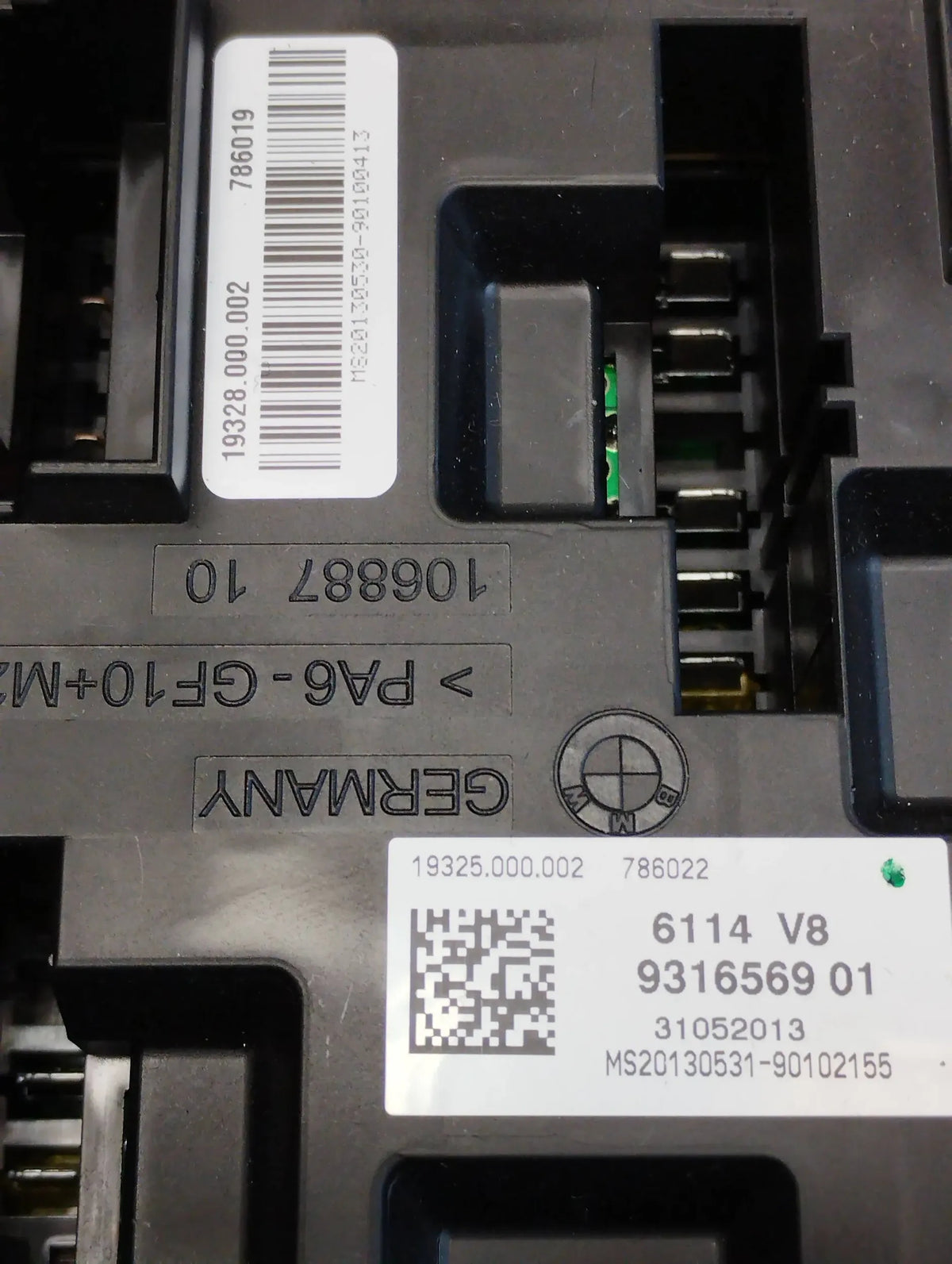 BMW X5 F15 FUSE BOX 9316569
