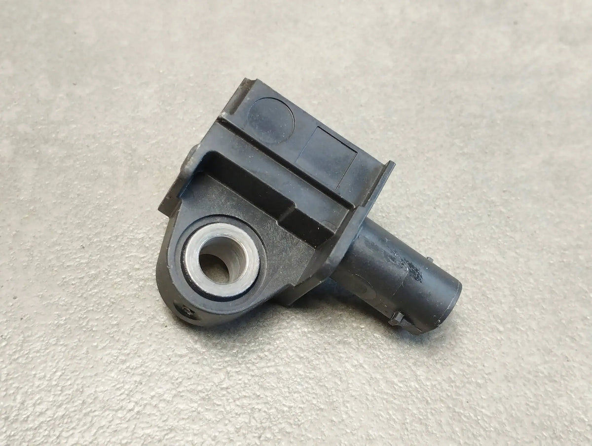 BMW X5 F15 IMPACT SENSOR 9224177