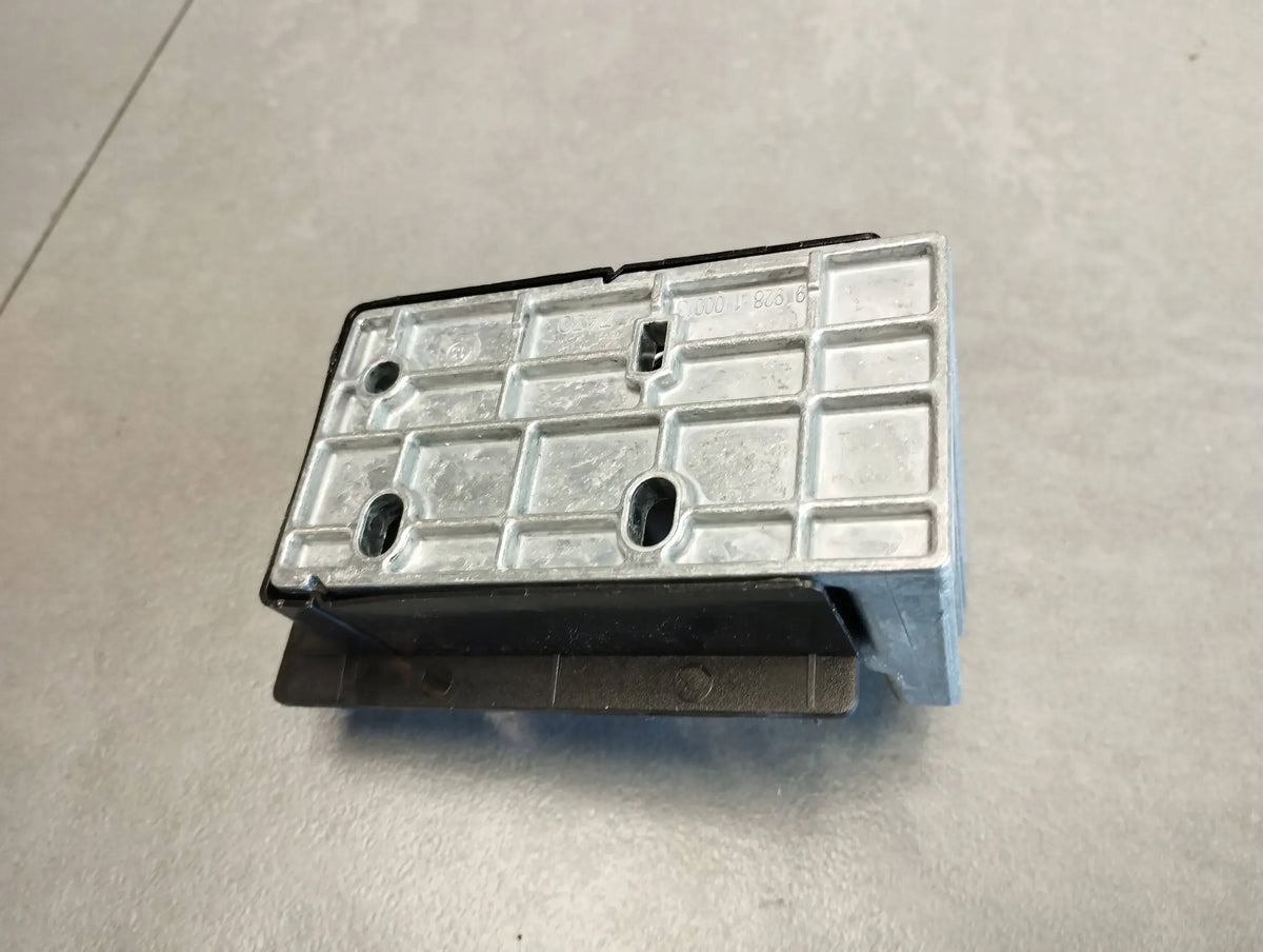 BMW X5 F15 SHELF HOLDER 9928100013