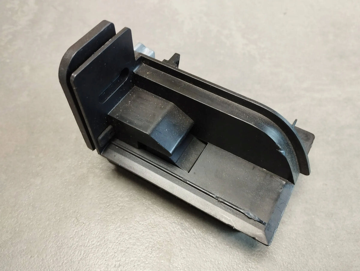 BMW X5 F15 SHELF HOLDER 9928100014