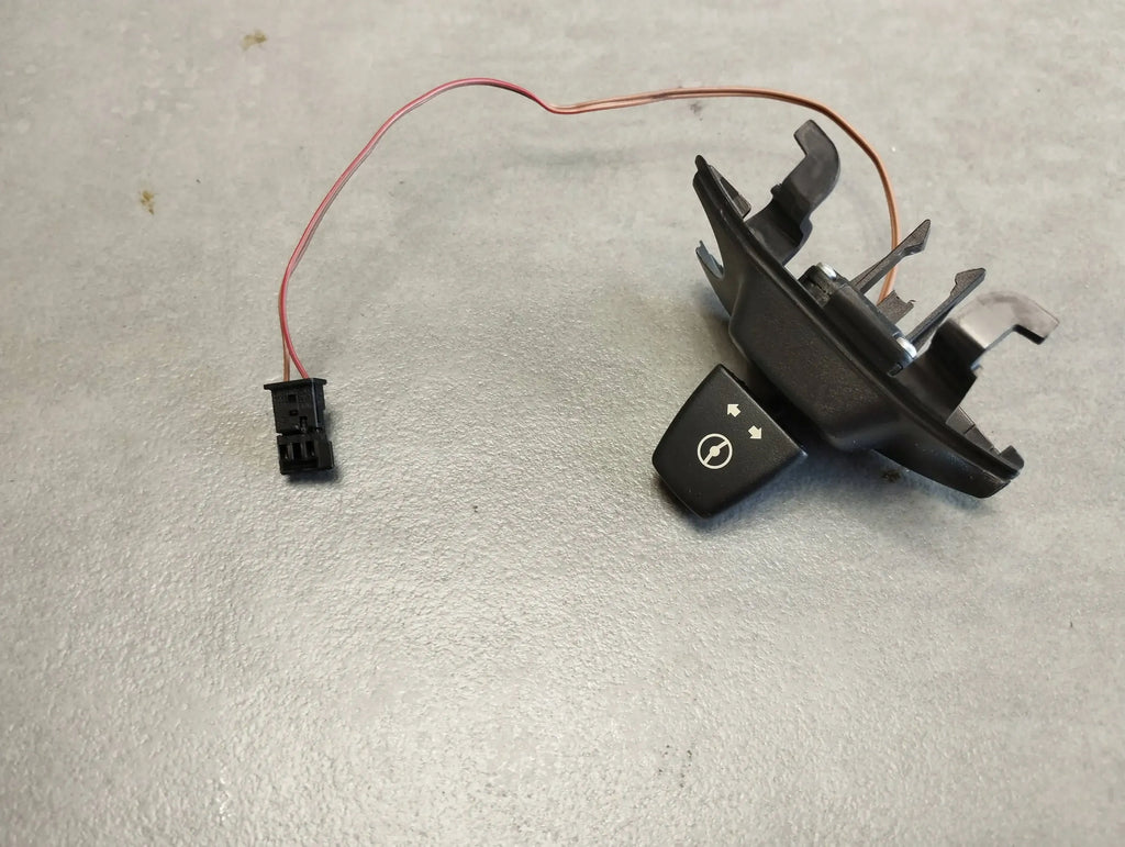 BMW X6 E71 STEERING WHEEL SWITCH 6966710