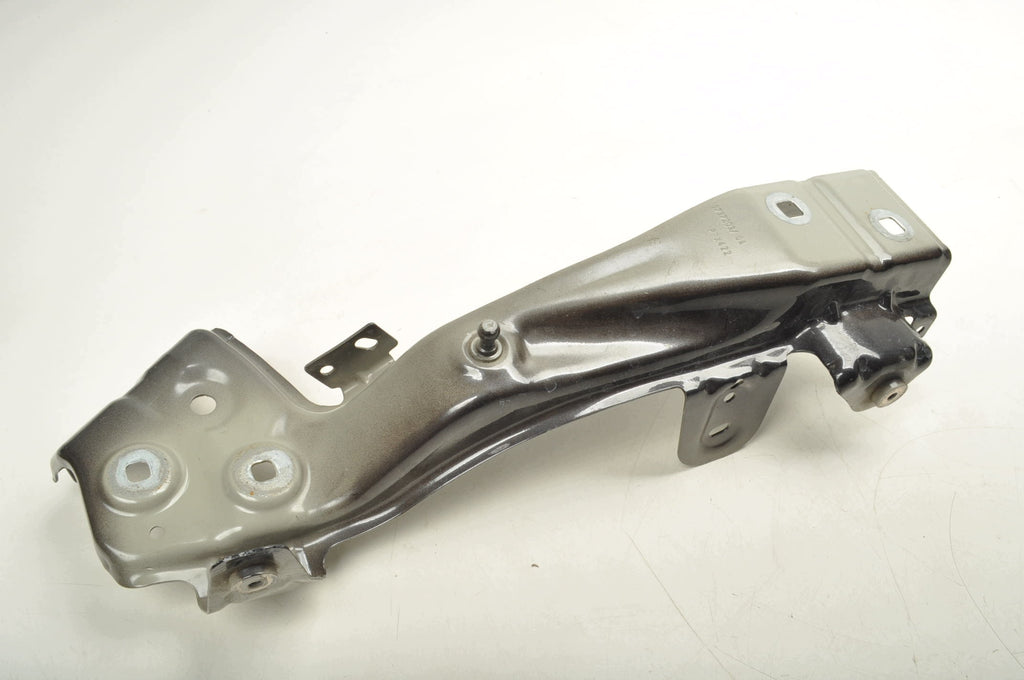 BMW iX I20 MOUNTING FENDER BRACKET LEFT 8737203