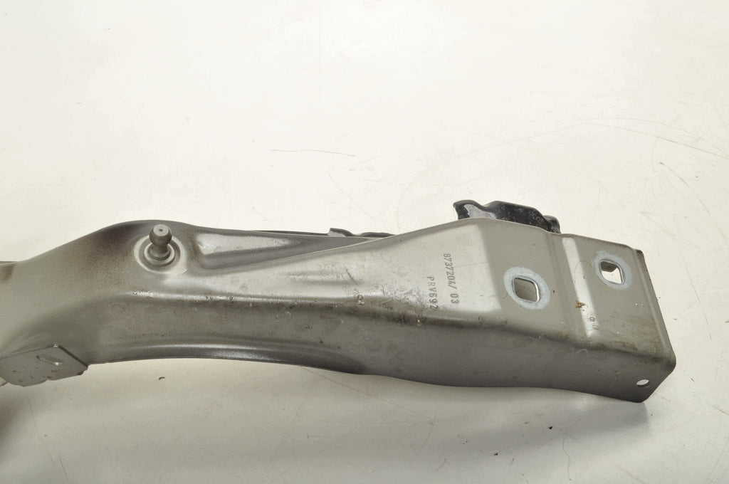 BMW iX I20 MOUNTING FENDER BRACKET RIGHT 8737204
