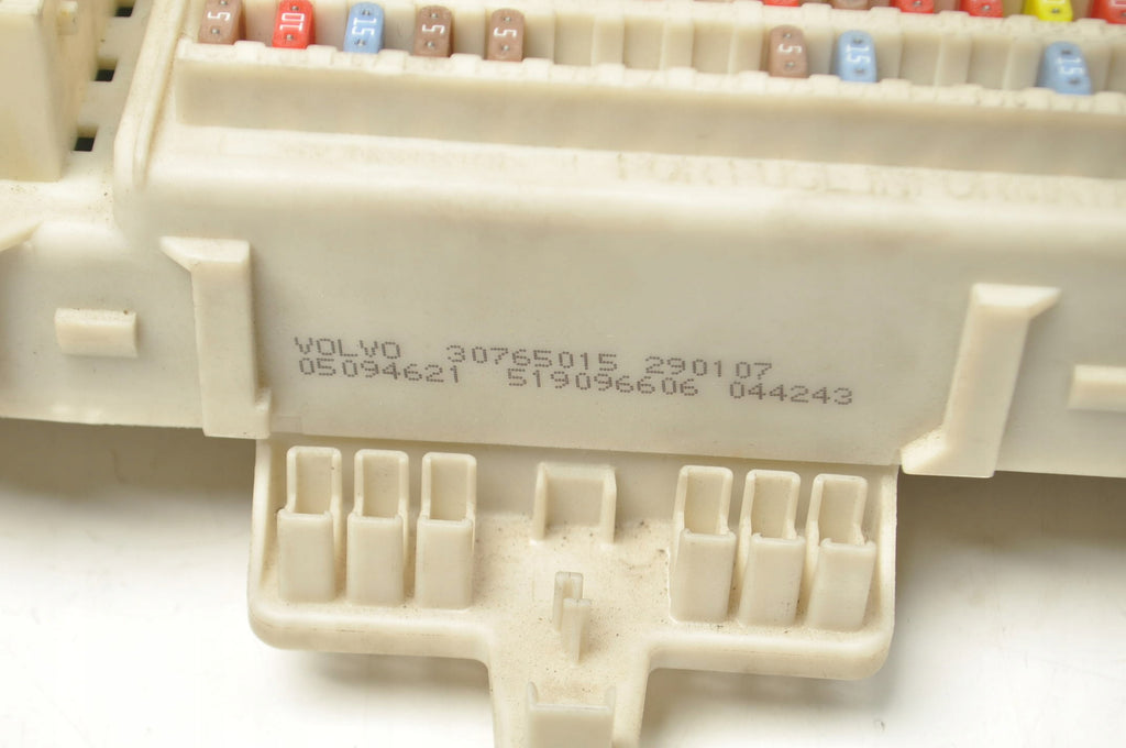 BOX MODULE BSI KEY VOLVO C30 V50 C70 S40 II 30765015 NO TIP