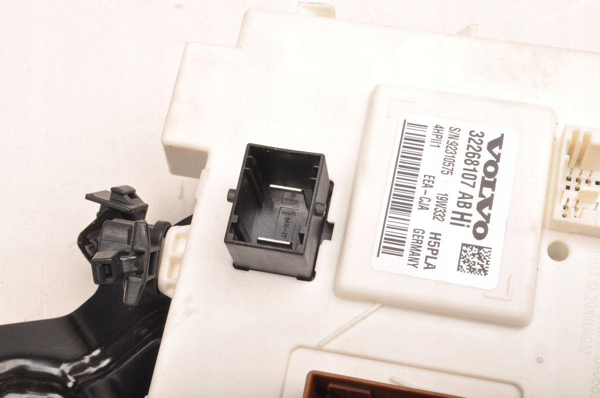 BOX MODULE BSI VOLVO XC40 II 32268107
