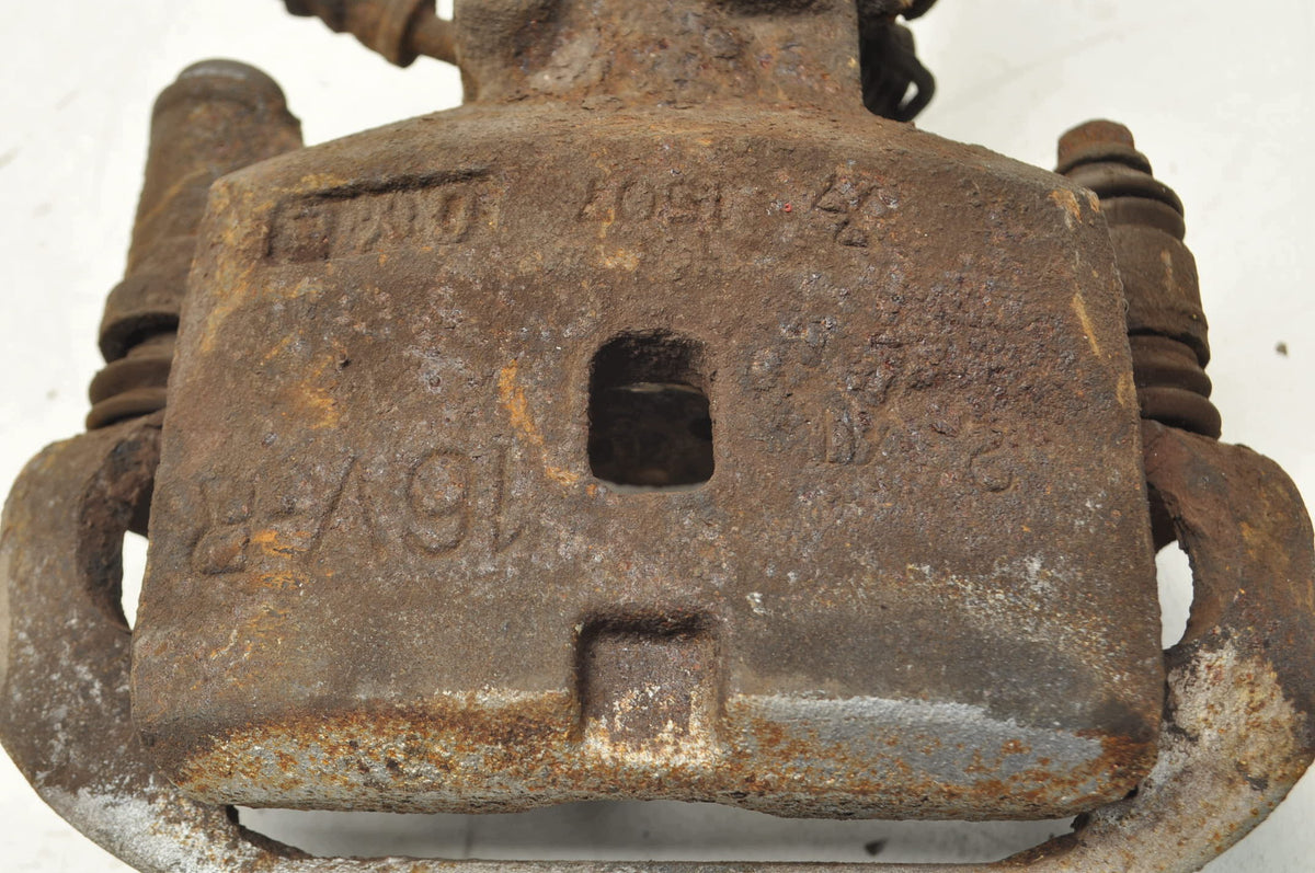 BRAKE CALIPER RIGHT REAR TOYOTA MR2 II 2.0 16V 120KM