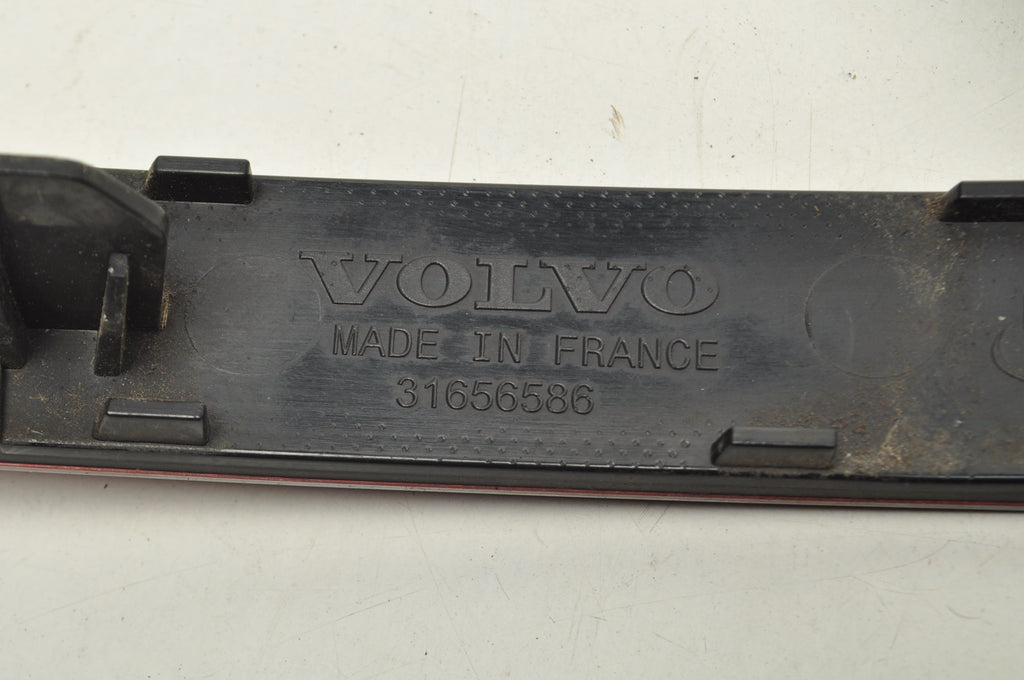 BUMPER REFLECTOR LEFT REAR VOLVO S60 III V60 II STATION WAGON 31656586