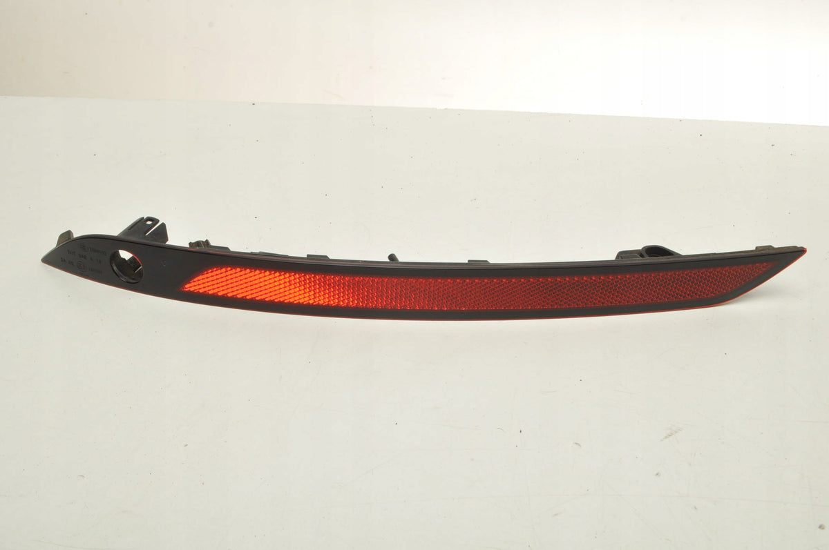 BUMPER REFLECTOR LEFT REAR VOLVO S60 III V60 II STATION WAGON 31656586