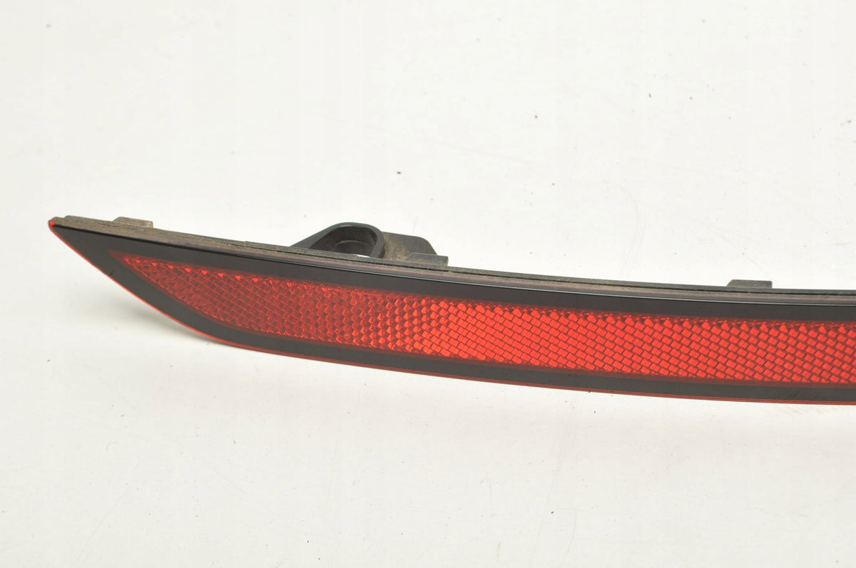 BUMPER REFLECTOR RIGHT REAR VOLVO S60 III V60 II 31656587 STATION WAGON