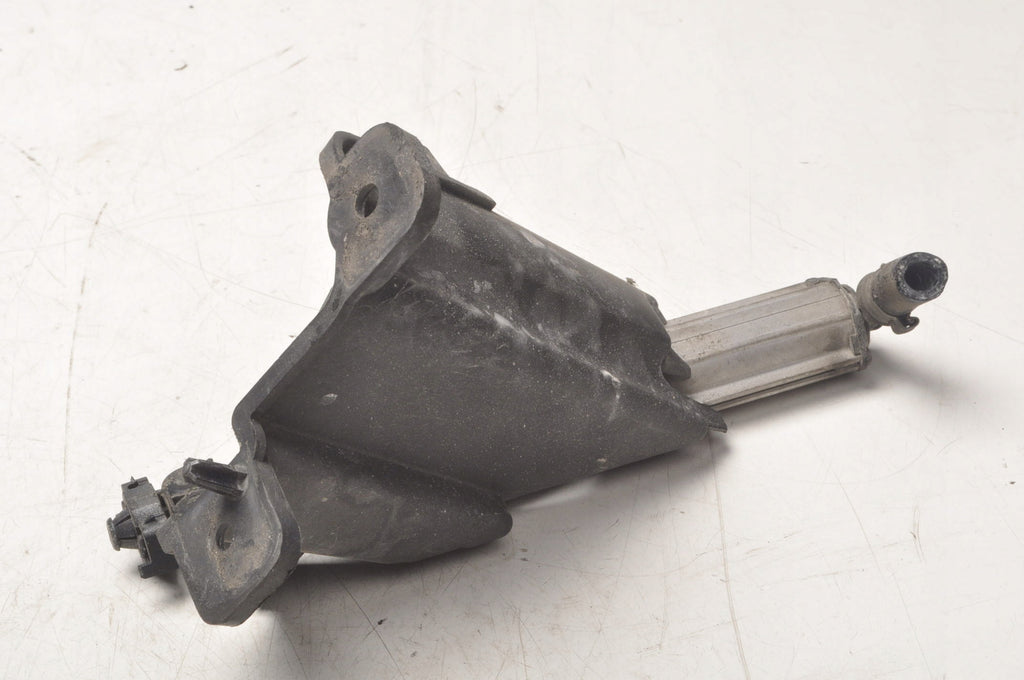 C4 GRAND PICASSO HEADLIGHT WASHER PUMP