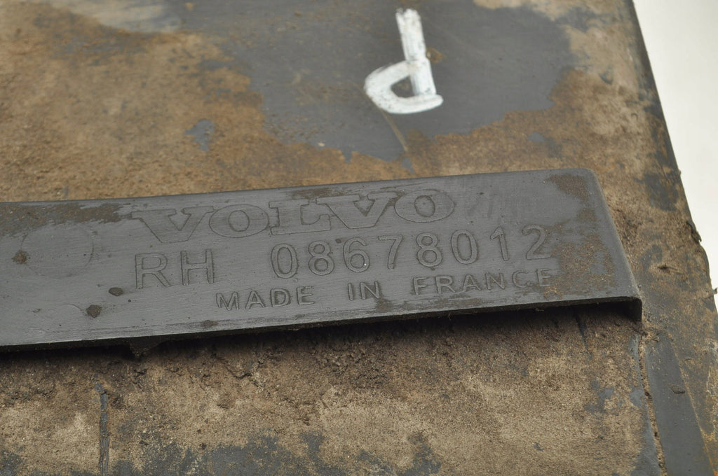 CAP RIGHT SHOE CAP THRESHOLD STRIP VOLVO S40 II V50 08678012