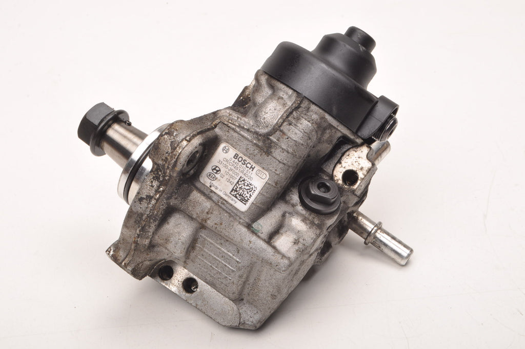 CARNIVAL III IX35 TUCSON SANTA FE II 2.2 CDTI INJECTION PUMP 33100-2F000