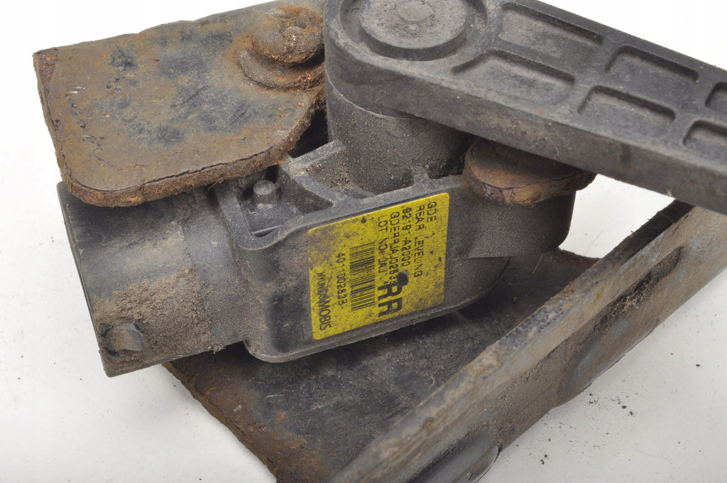 CEED II LEVEL SENSOR XENON 92191-A2000