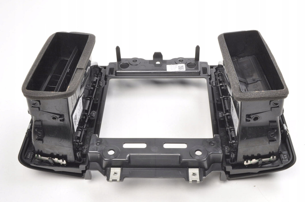 CENTRAL AIR VENT GRILLE VOLVO XC60 II 31417738 31477275 31477274