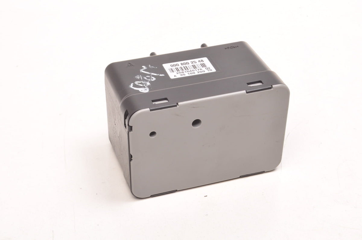 CENTRAL LOCKING PUMP MERCEDES CLASS CLK W209 A3510020010