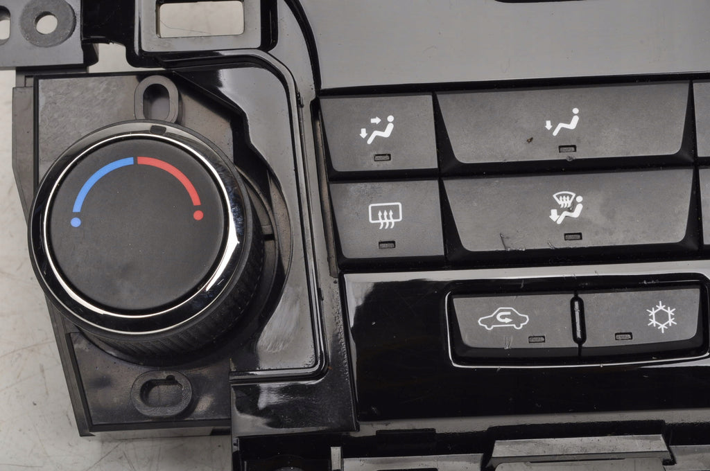CHEVROLET CRUZE AND PANEL AIR CONDITIONING SWITCH 3870548