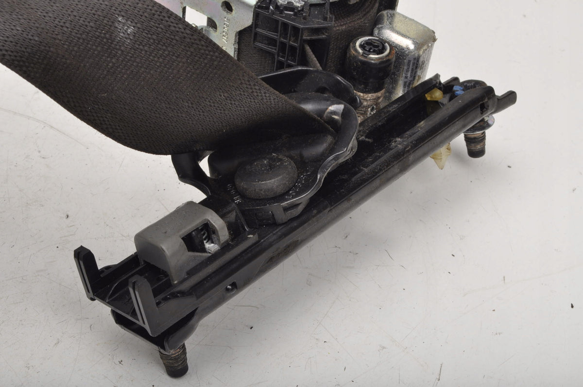 CHEVROLET CRUZE AND SEAT BELT RIGHT FRONT 13297102