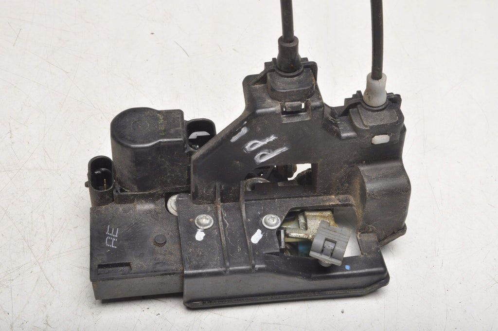 CHEVROLET EPIC DOOR LOCK RIGHT FRONT 2 PINS EUROPE LIFT