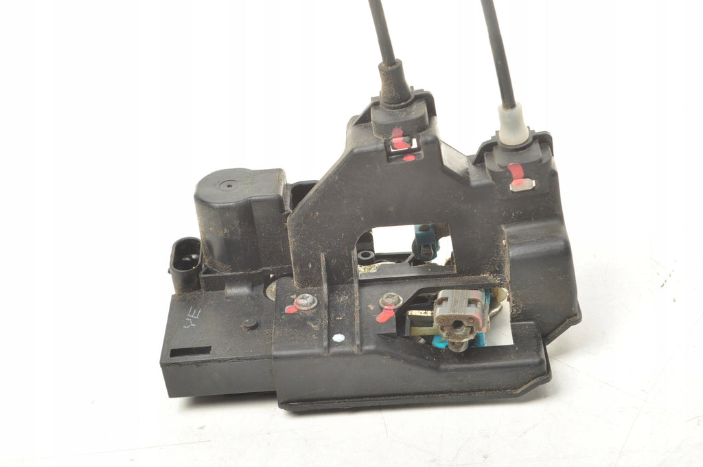 CHEVROLET EPIC II DOOR LOCK RIGHT FRONT 4+2PIN EUROPE