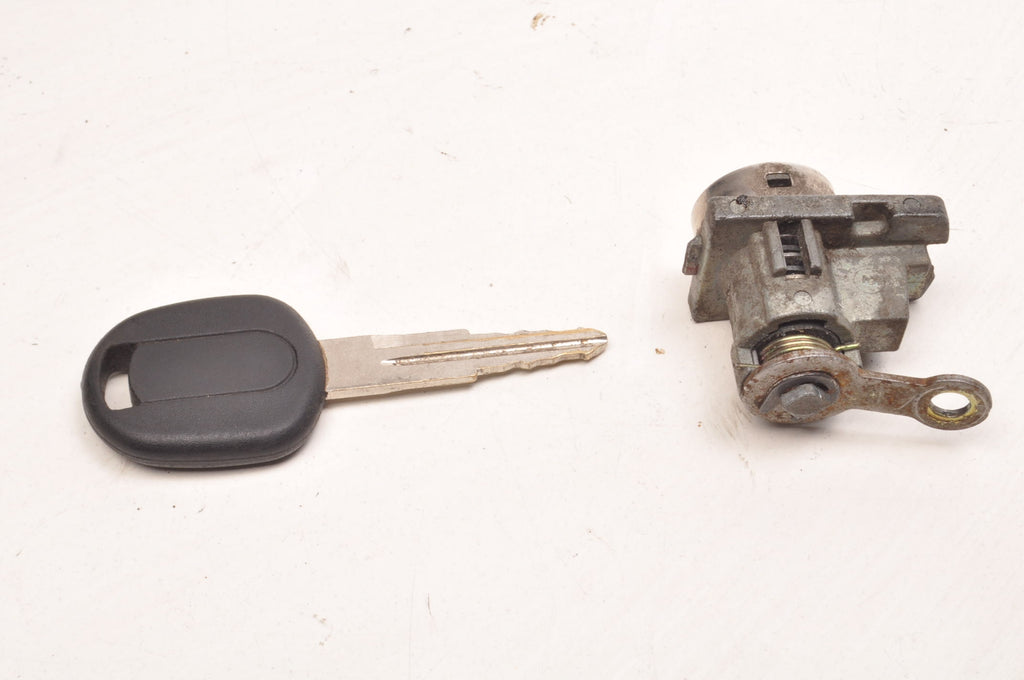 CHEVROLET EPIC II IGNITION KEY INSERT EUROPE INSERT 267T11946