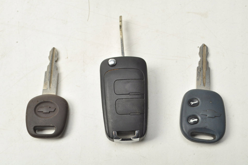 CHEVROLET EPIC II KEY IGNITION INSERT 532728