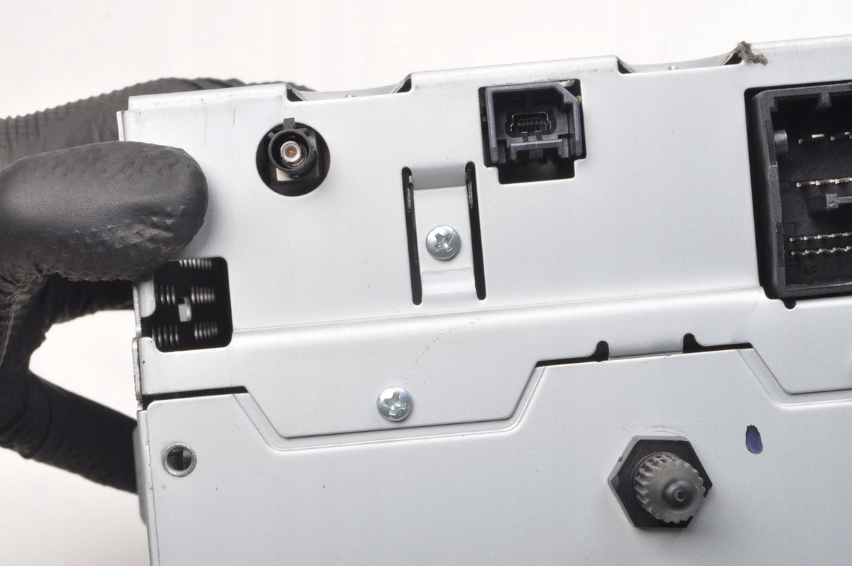 CHEVROLET SPARK M300 RADIO 95385058