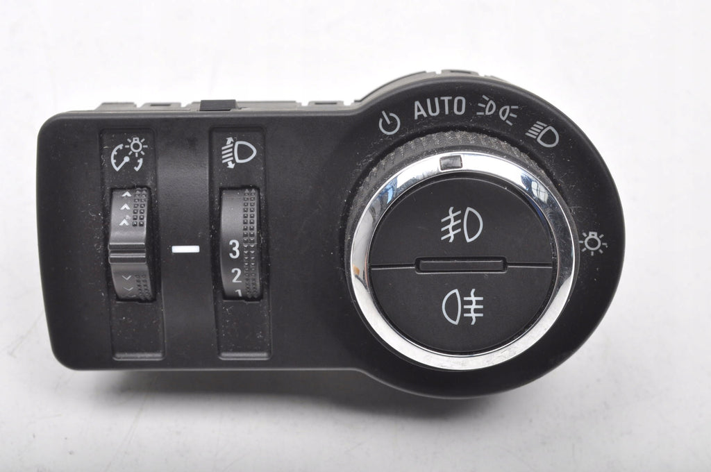 CHEVROLET TRAX LIGHT SWITCH 95297439