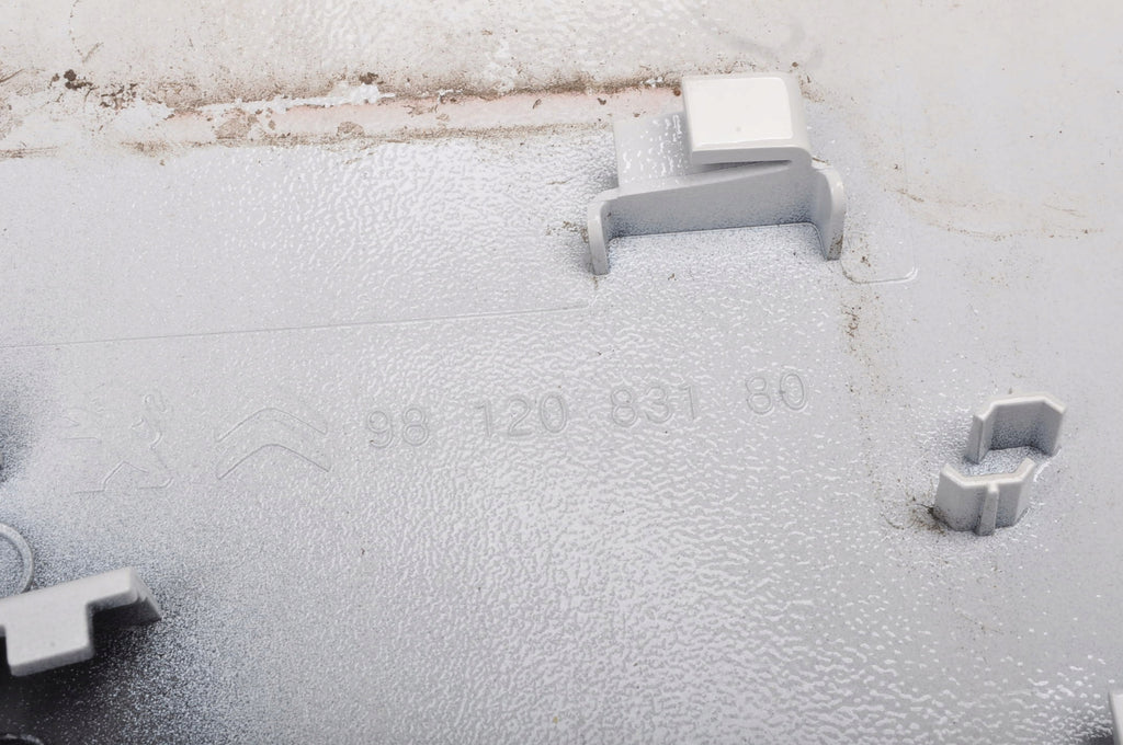 CITROEN C3 III FUEL FILLER FLAP 9812083180