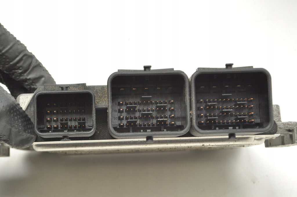 CITROEN C4 Picasso I 1.6 VTI COMPUTER ENGINE CONTROLLER 9666104280