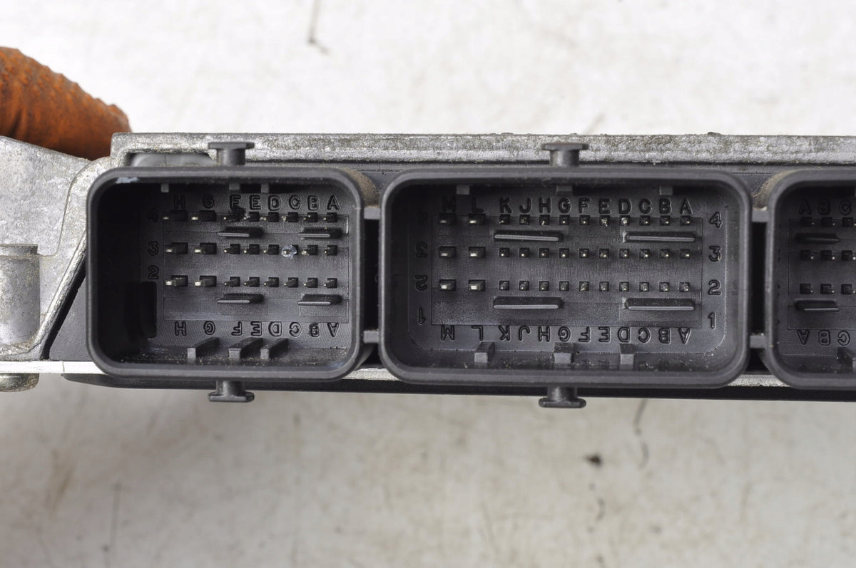 CITROEN C5 AND 2.0 16V ENGINE COMPUTER 9648636580