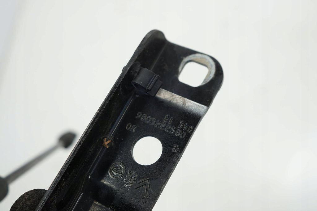 CITROEN DS5 13R MASK HINGE RIGHT KTVD 9803222580