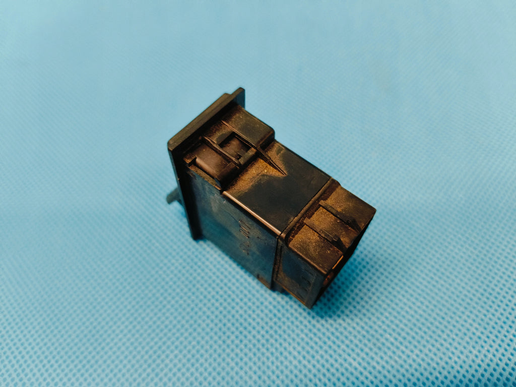 CLAAS AXION 810-850 C-MATIC A31 DIFFERENTIAL LOCK SWITCH 0011188600