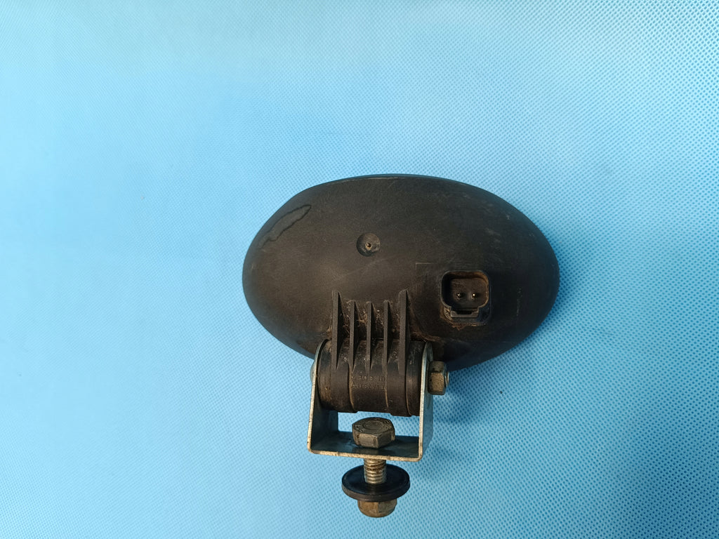 CLAAS AXION 810-850 C-MATIC A31 REFLECTOR SEARCHLIGHT REAR RIGHT 0011053941