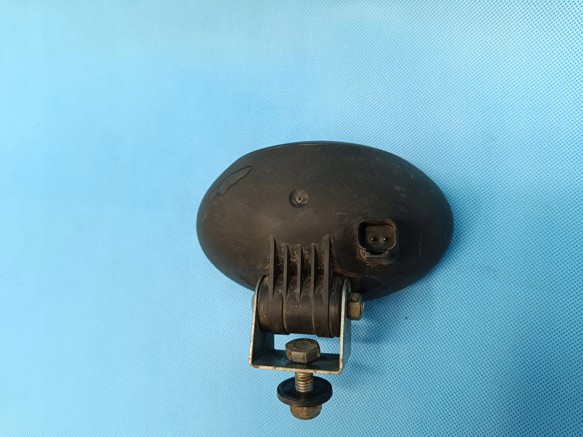 CLAAS AXION 810-850 C-MATIC A31 REFLECTOR SEARCHLIGHT REAR RIGHT 0011053941