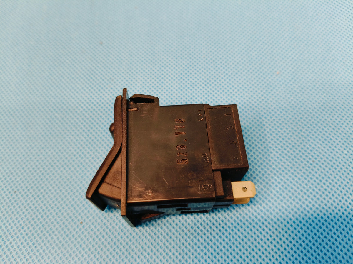 CLAAS AXION 810-850 C-MATIC A31 SWITCH 0011188212