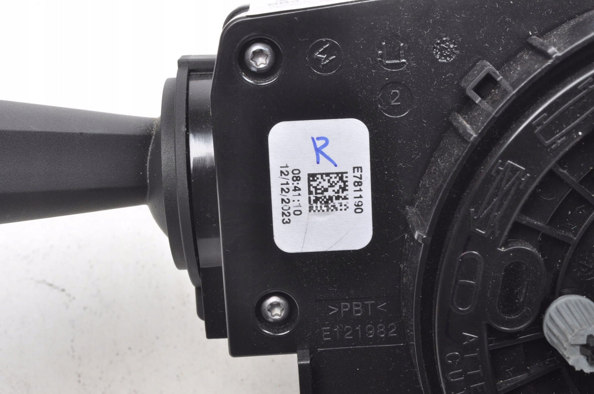 COMBINED SWITCH OPEL ASTRA L 98477387ZD TAPE