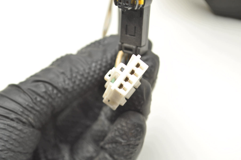COMBINED SWITCH SUBARU FORESTER II 83111SA07