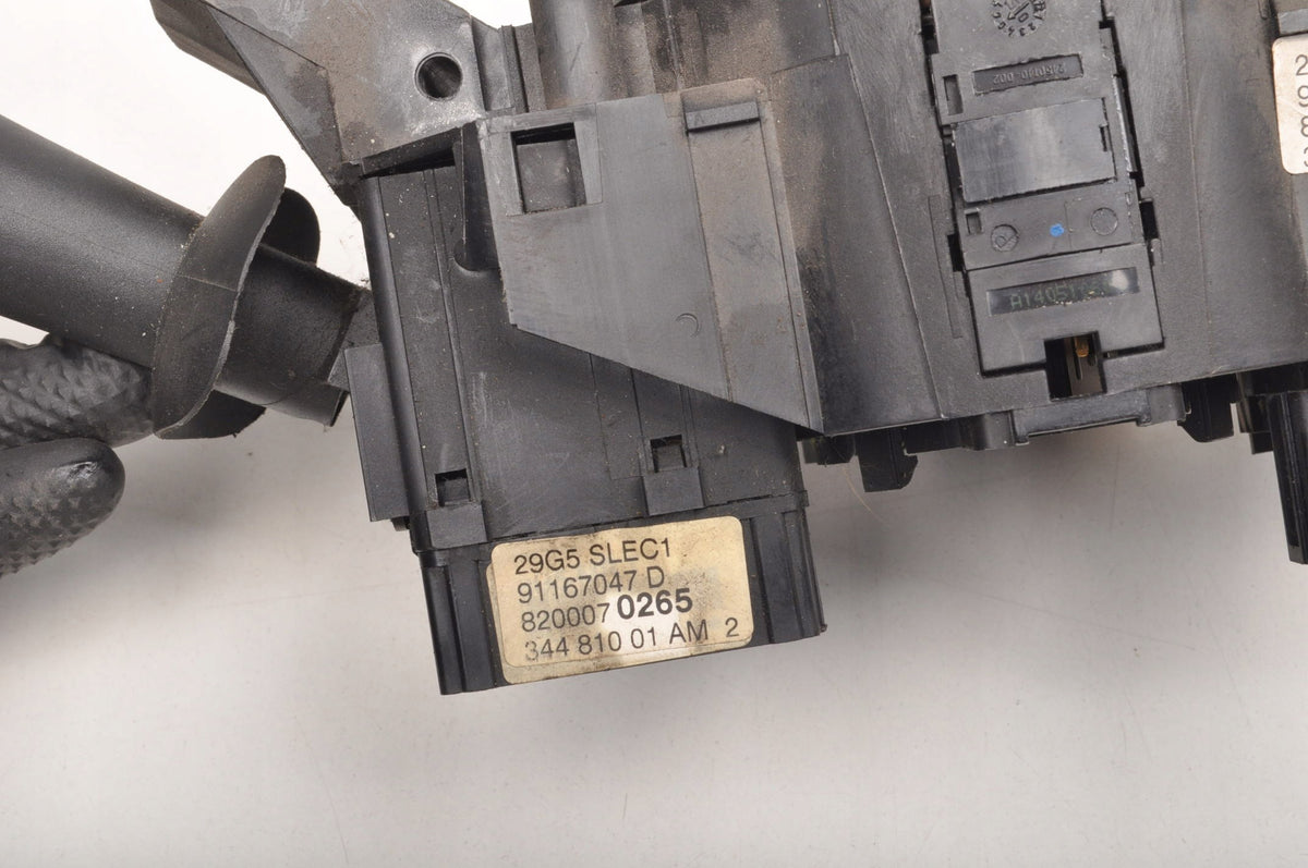 COMBINED SWITCH TAPE HIT OPEL VIVARO A 8200070265