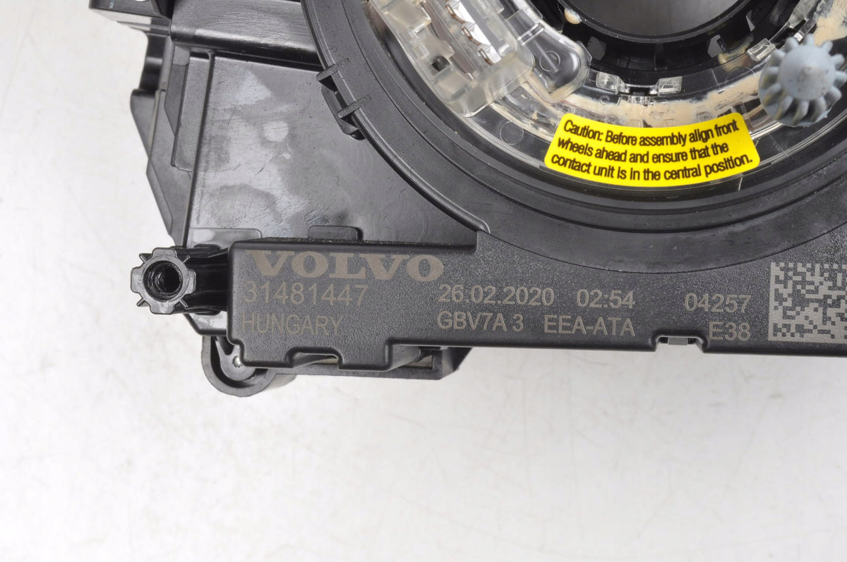 COMBINED SWITCH VOLVO S60 III S90 31481447