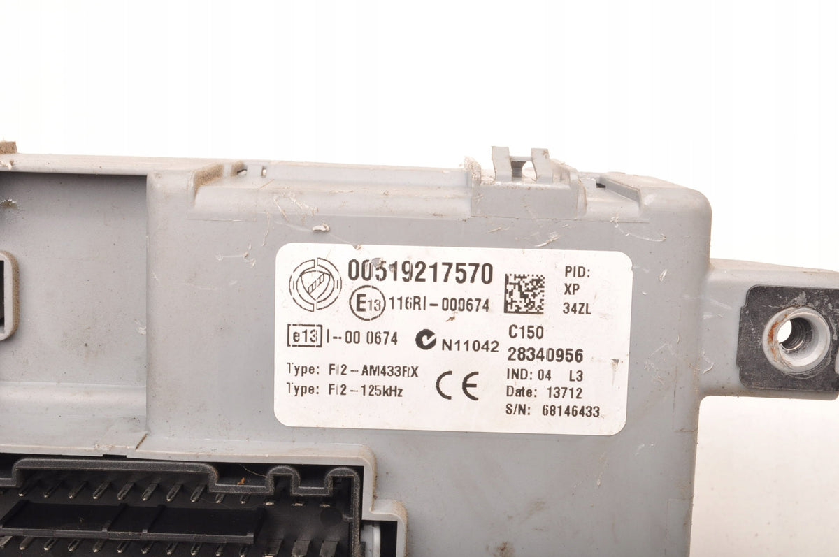 COMBO FUSE BOX D FIAT DOBLO II 00519217570