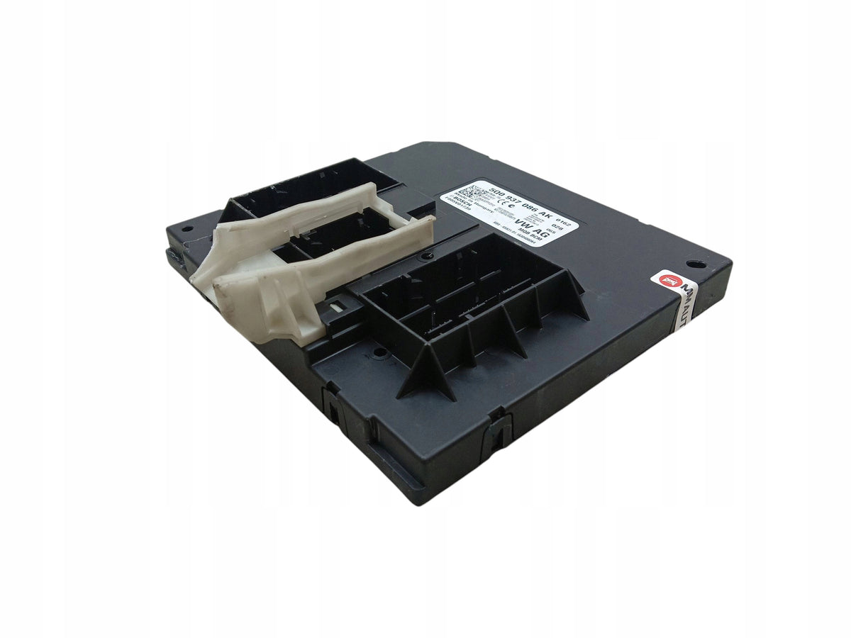 COMFORT MODULE BCM VOLKSWAGEN PASSAT B8 (2014-2019) 5Q0937086AK